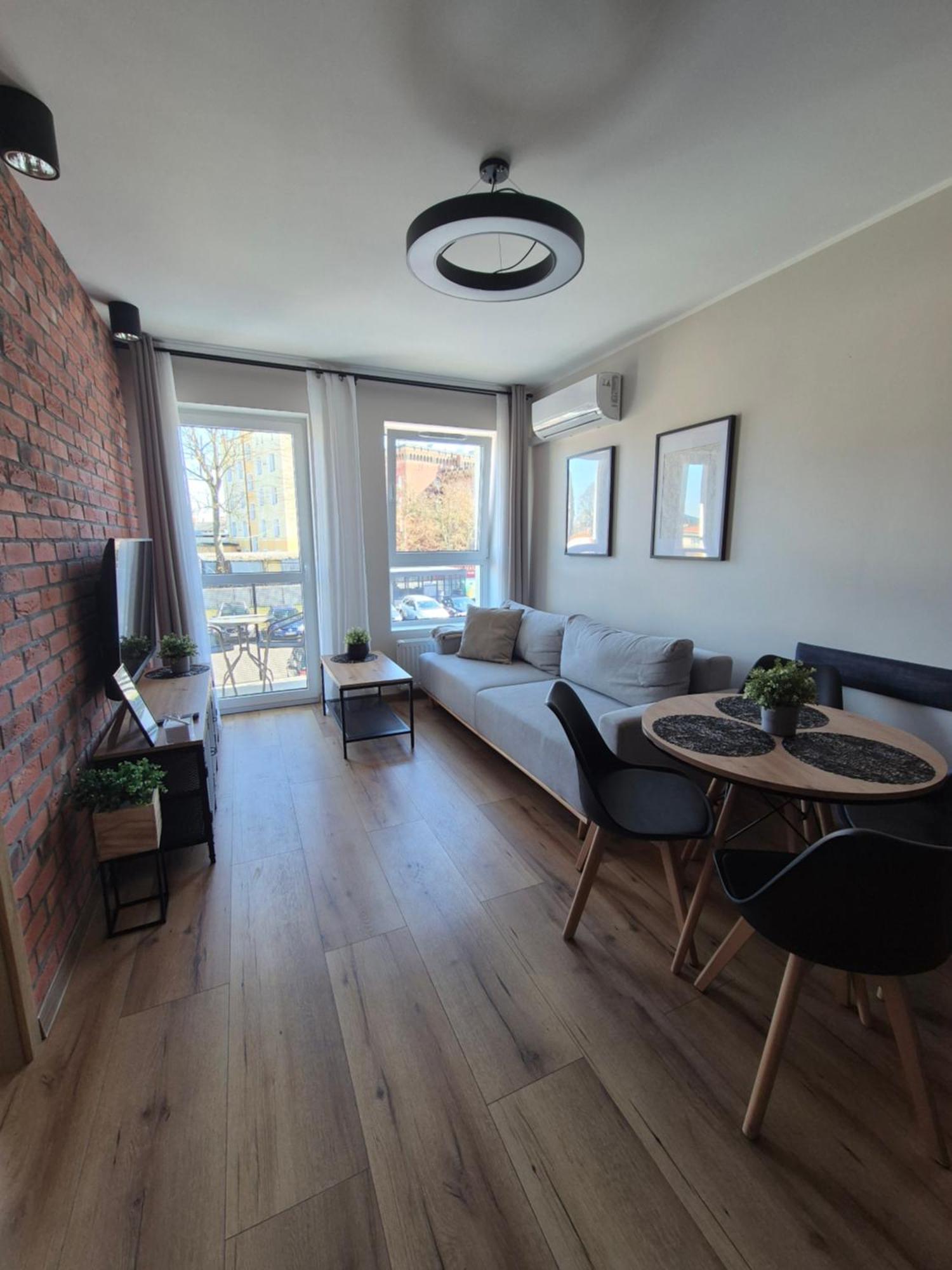 Asti Apartamenty Centrum Stargard Stargard Szczeciński Buitenkant foto