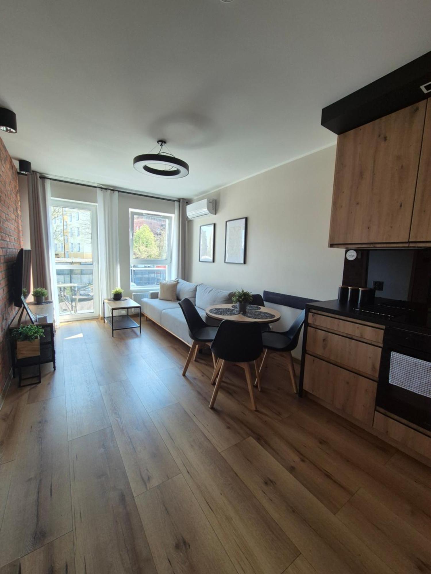 Asti Apartamenty Centrum Stargard Stargard Szczeciński Buitenkant foto